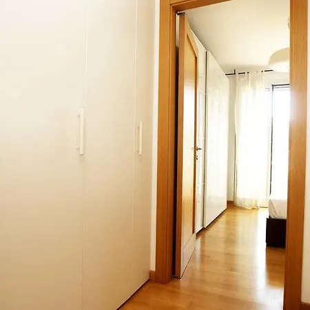 아파트 New Near Iulm University *